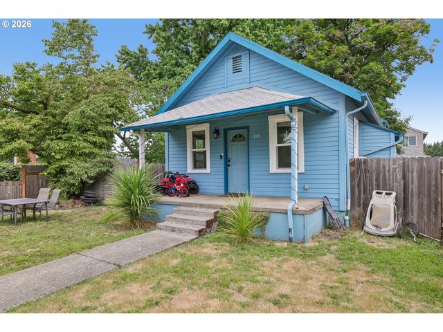 216 Se TOWNSHIP Rd, Canby, OR 97013