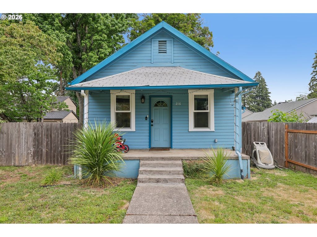 216 Se TOWNSHIP Rd, Canby, OR 97013