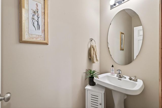 4478 Rosemary Way 7, Hugo, MN 55038