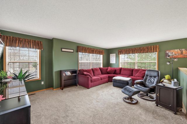 4478 Rosemary Way 7, Hugo, MN 55038