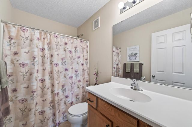 4478 Rosemary Way 7, Hugo, MN 55038