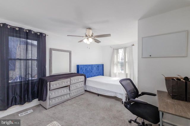 812 SILVER AVE, Baltimore, MD 21221