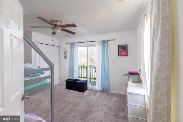 812 SILVER AVE, Baltimore, MD 21221