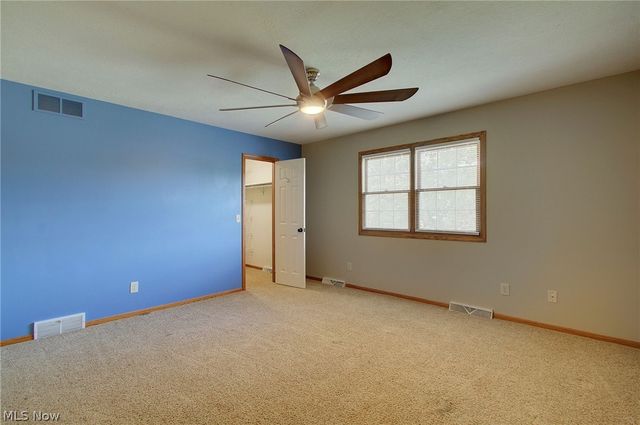6094 Coppercove Circle NW, North Canton, OH 44720