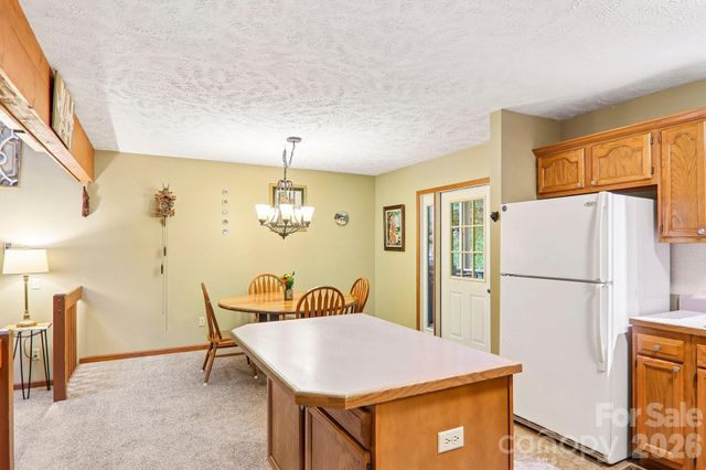 36 Nicholas Lane, Maggie Valley, NC 28751
