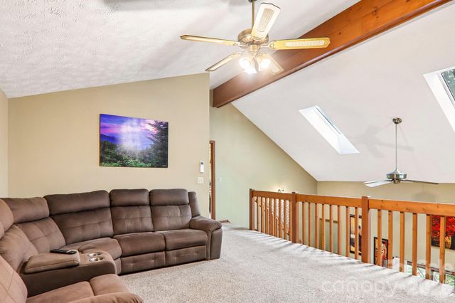 36 Nicholas Lane, Maggie Valley, NC 28751