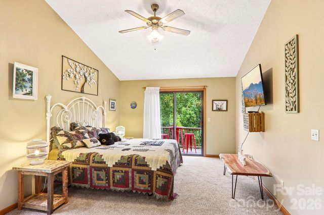 36 Nicholas Lane, Maggie Valley, NC 28751