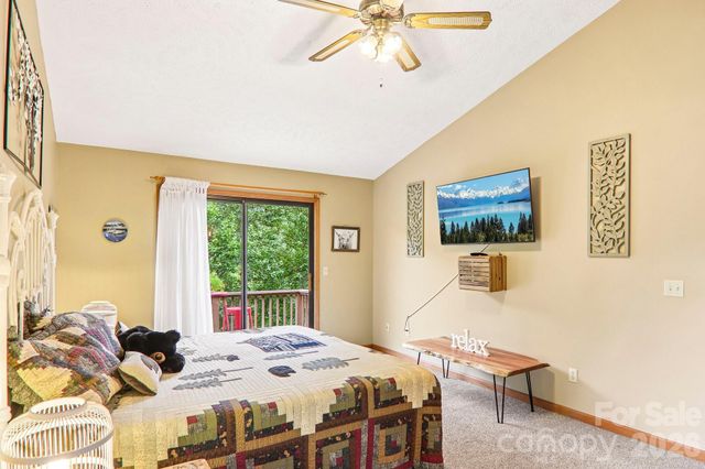 36 Nicholas Lane, Maggie Valley, NC 28751