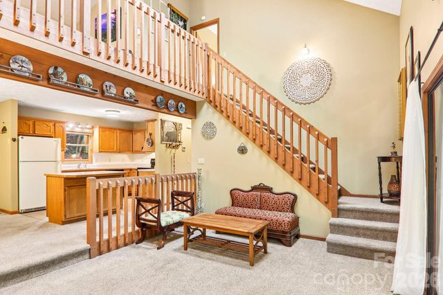 36 Nicholas Lane, Maggie Valley, NC 28751