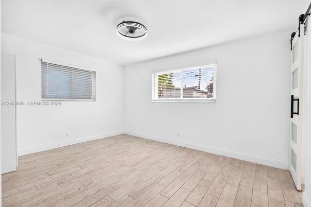 2012 N 31st Rd, Hollywood, FL 33021