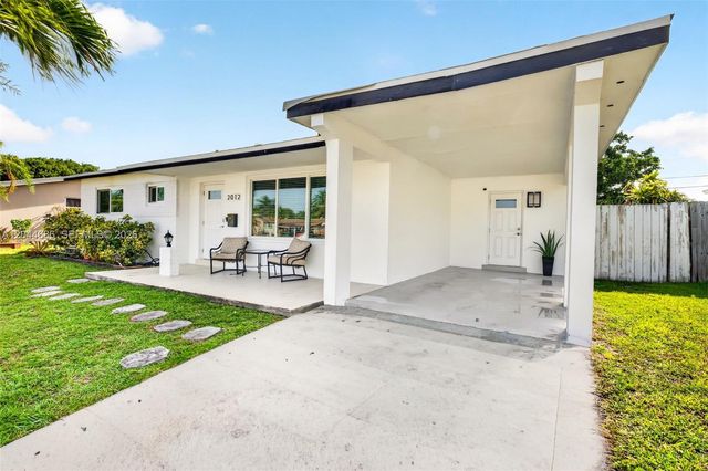 2012 N 31st Rd, Hollywood, FL 33021