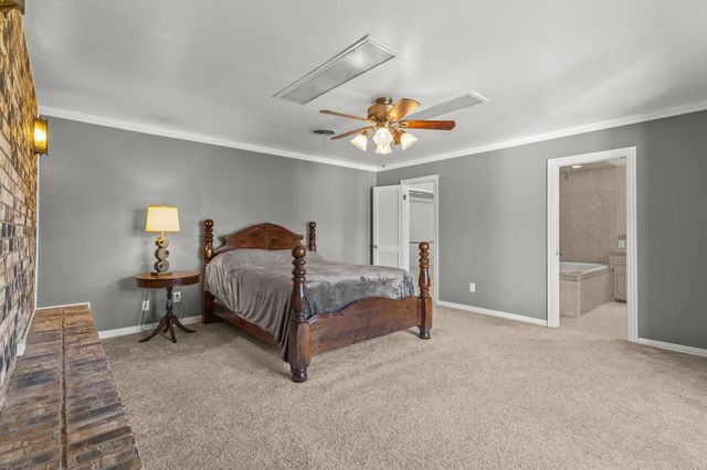 407 North Drive, Abernathy, TX 79311