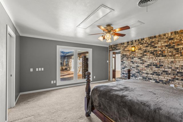 407 North Drive, Abernathy, TX 79311