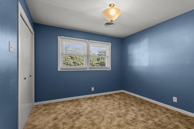 407 North Drive, Abernathy, TX 79311