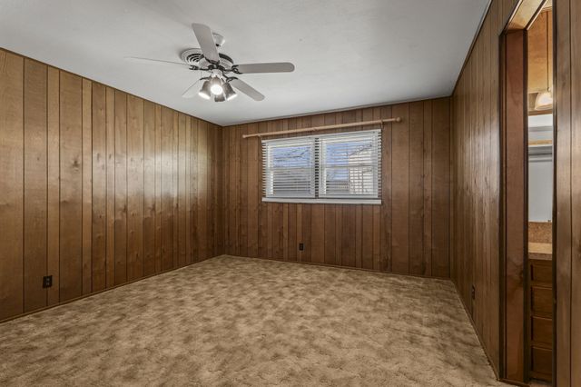 407 North Drive, Abernathy, TX 79311