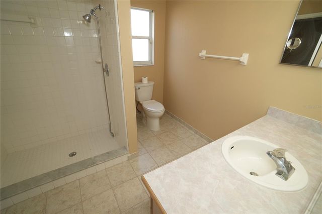 205 INDIAN POINT CIRCLE, Kissimmee, FL 34746