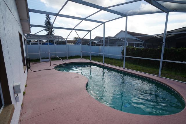 205 INDIAN POINT CIRCLE, Kissimmee, FL 34746