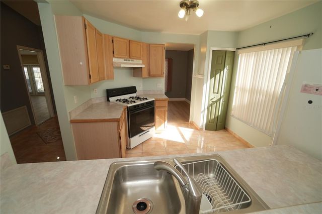 205 INDIAN POINT CIRCLE, Kissimmee, FL 34746