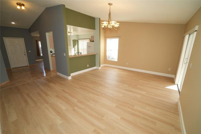 205 INDIAN POINT CIRCLE, Kissimmee, FL 34746