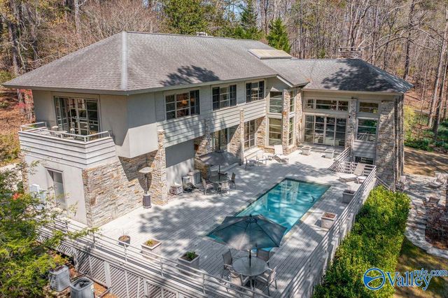 120 River Brow Drive, Gadsden, AL 35901