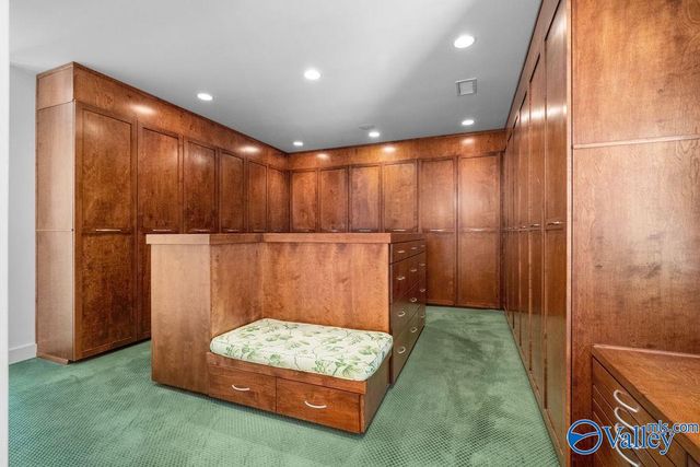 120 River Brow Drive, Gadsden, AL 35901