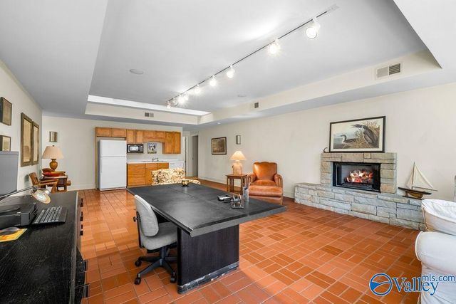 120 River Brow Drive, Gadsden, AL 35901