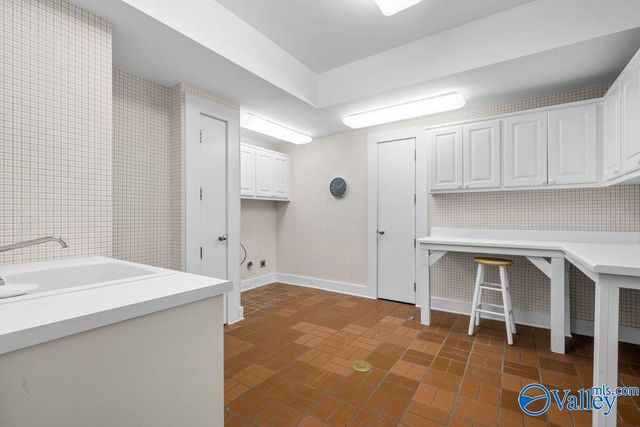 120 River Brow Drive, Gadsden, AL 35901