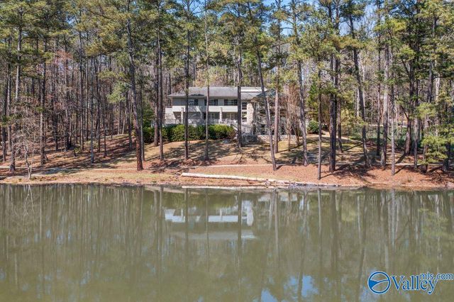 120 River Brow Drive, Gadsden, AL 35901