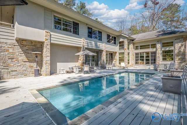 120 River Brow Drive, Gadsden, AL 35901