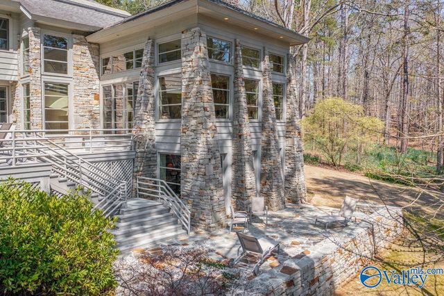 120 River Brow Drive, Gadsden, AL 35901