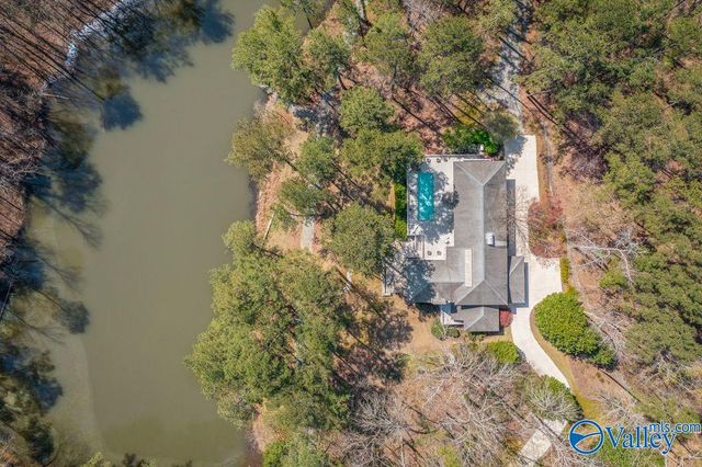 120 River Brow Drive, Gadsden, AL 35901