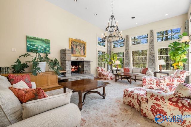 120 River Brow Drive, Gadsden, AL 35901