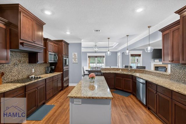 356 Palmer Place Lane NE, Ludowici, GA 31316