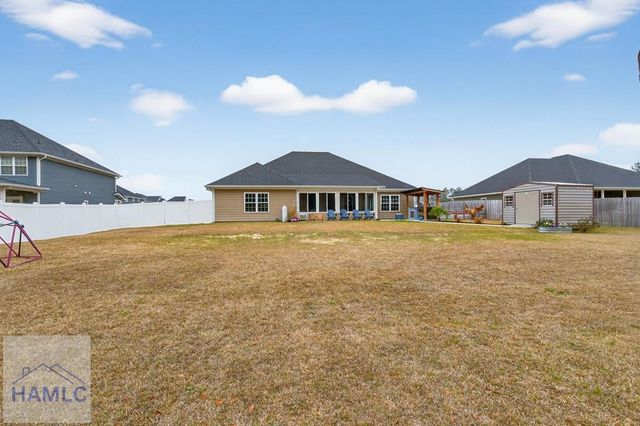 356 Palmer Place Lane NE, Ludowici, GA 31316