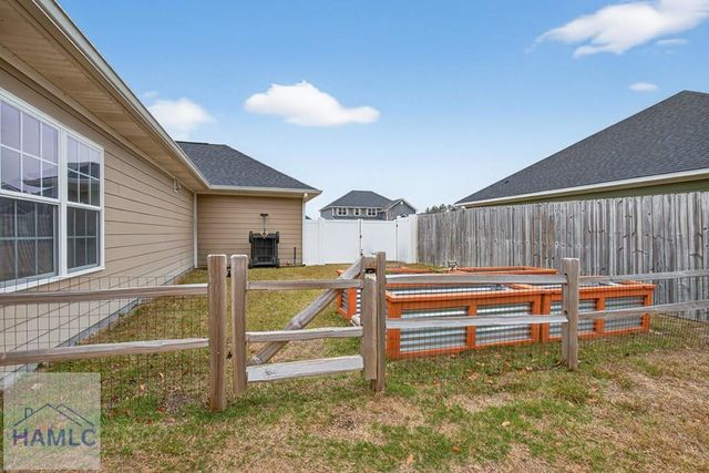 356 Palmer Place Lane NE, Ludowici, GA 31316