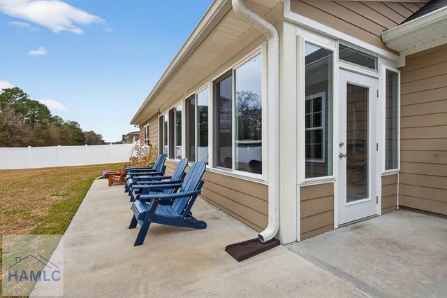 356 Palmer Place Lane NE, Ludowici, GA 31316