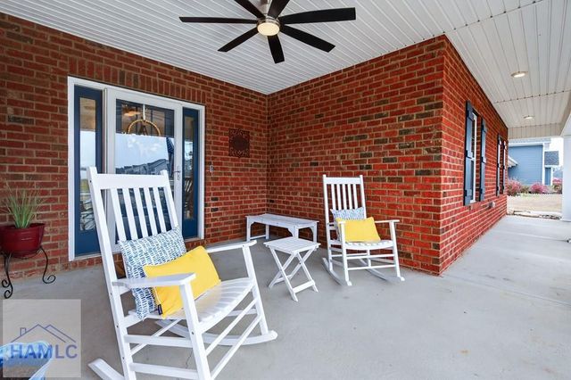 356 Palmer Place Lane NE, Ludowici, GA 31316