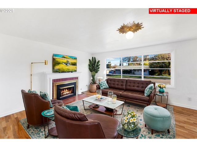 5825 Sw LOMBARD Ave, Beaverton, OR 97005