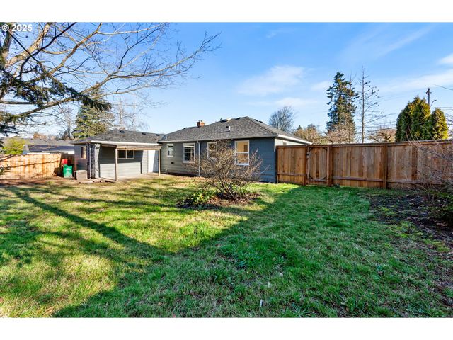 5825 Sw LOMBARD Ave, Beaverton, OR 97005