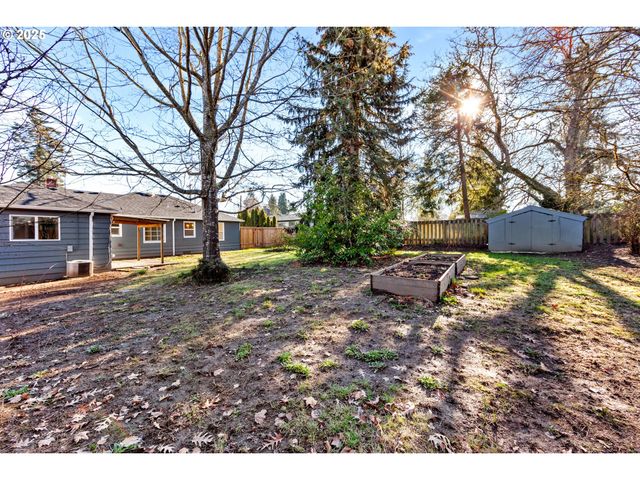 5825 Sw LOMBARD Ave, Beaverton, OR 97005