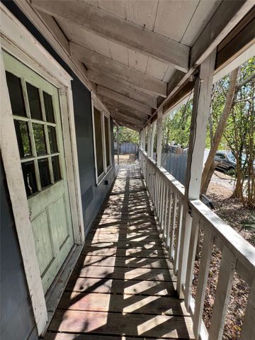 5001 Duval ST A, Austin, TX 78751