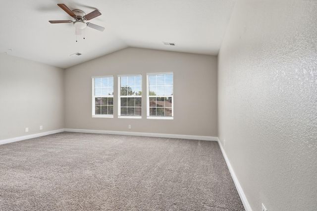 721 Valley Meadows Drive NE, Rio Rancho, NM 87144