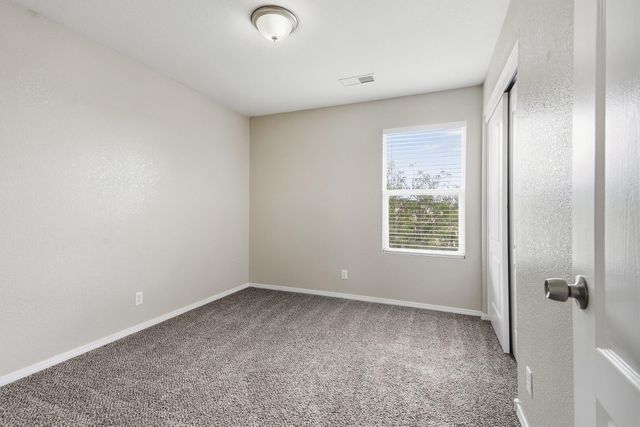 721 Valley Meadows Drive NE, Rio Rancho, NM 87144