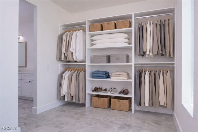 1014 SW 8th PL, Cape Coral, FL 33991