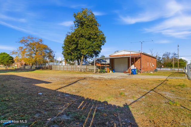 1120 Dawson Street, Wilmington, NC 28401