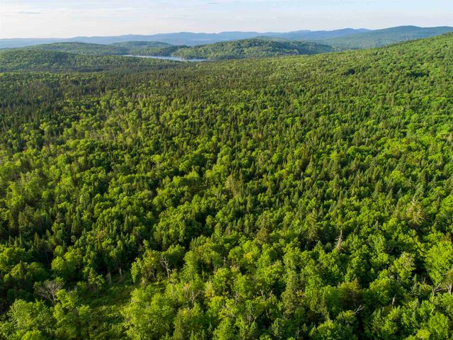 7 & 8 Diamond Pond Park Road B, Stewartstown, NH 03576