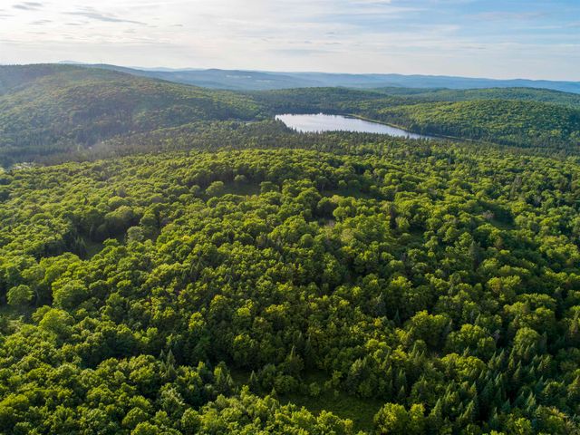 7 & 8 Diamond Pond Park Road B, Stewartstown, NH 03576