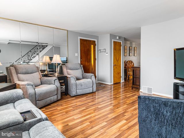 9308 LANSFORD ST, Philadelphia, PA 19114