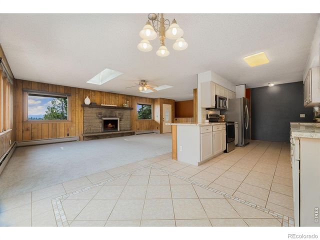 280 Old Man Mountain Lane, Estes Park, CO 80517