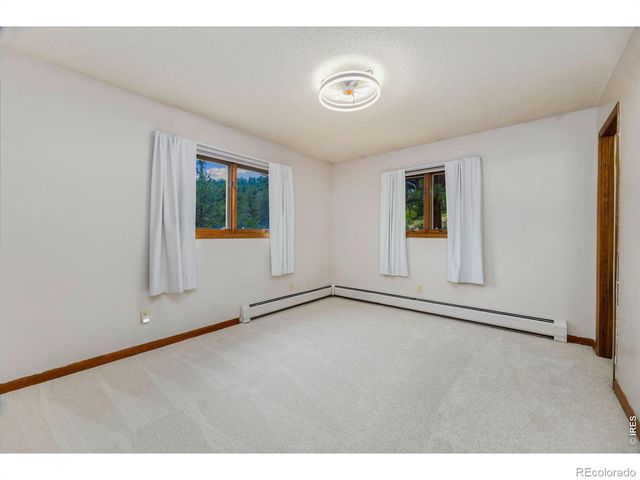 280 Old Man Mountain Lane, Estes Park, CO 80517